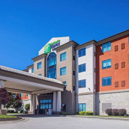 Holiday Inn Express & Suites Kansas City Airport By Ihg Eksteriør billede