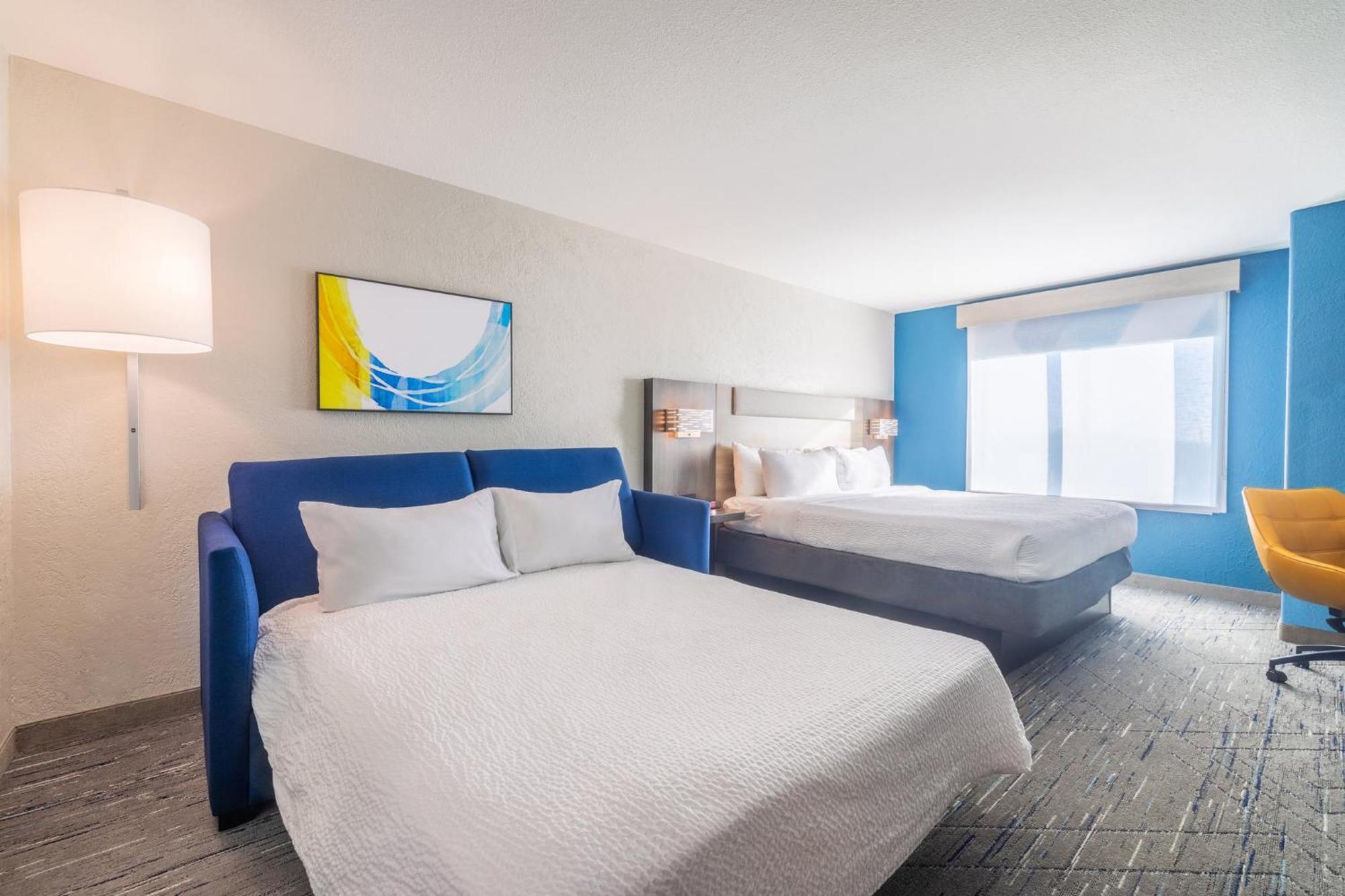 Holiday Inn Express & Suites Kansas City Airport By Ihg Eksteriør billede