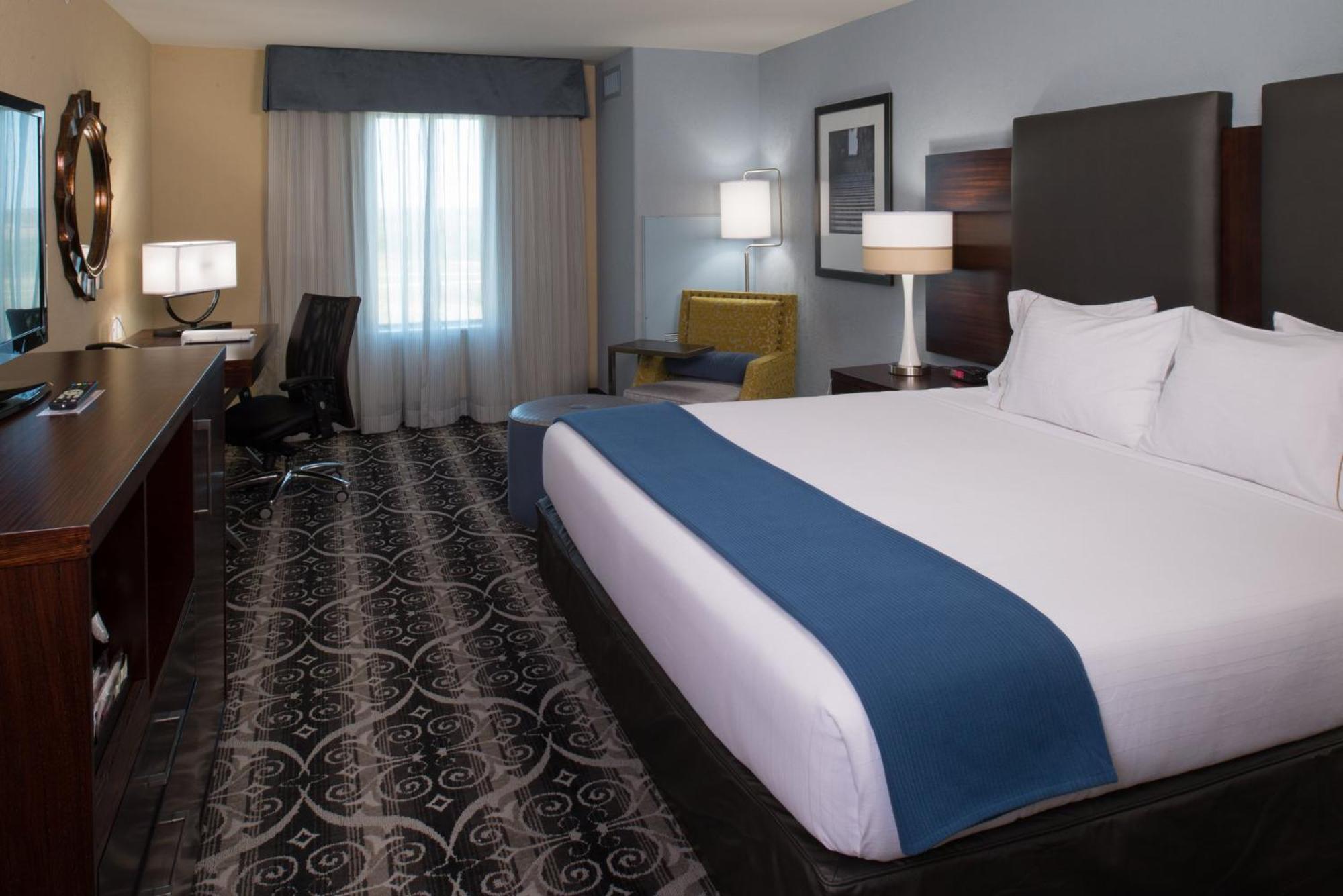 Holiday Inn Express & Suites Kansas City Airport By Ihg Eksteriør billede